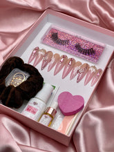 Load image into Gallery viewer, Pink Floral Butterfly Nails