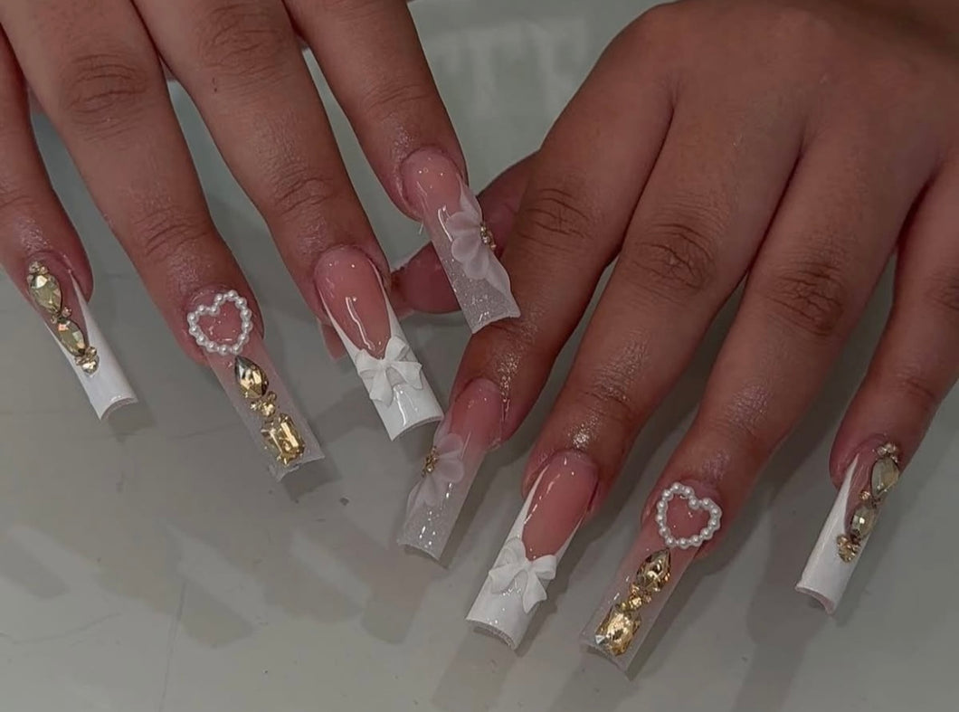 Golden Bling White Bowtie 3D Flower Nails