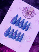 Load image into Gallery viewer, Blue Reflective Handmade Press on Nails
