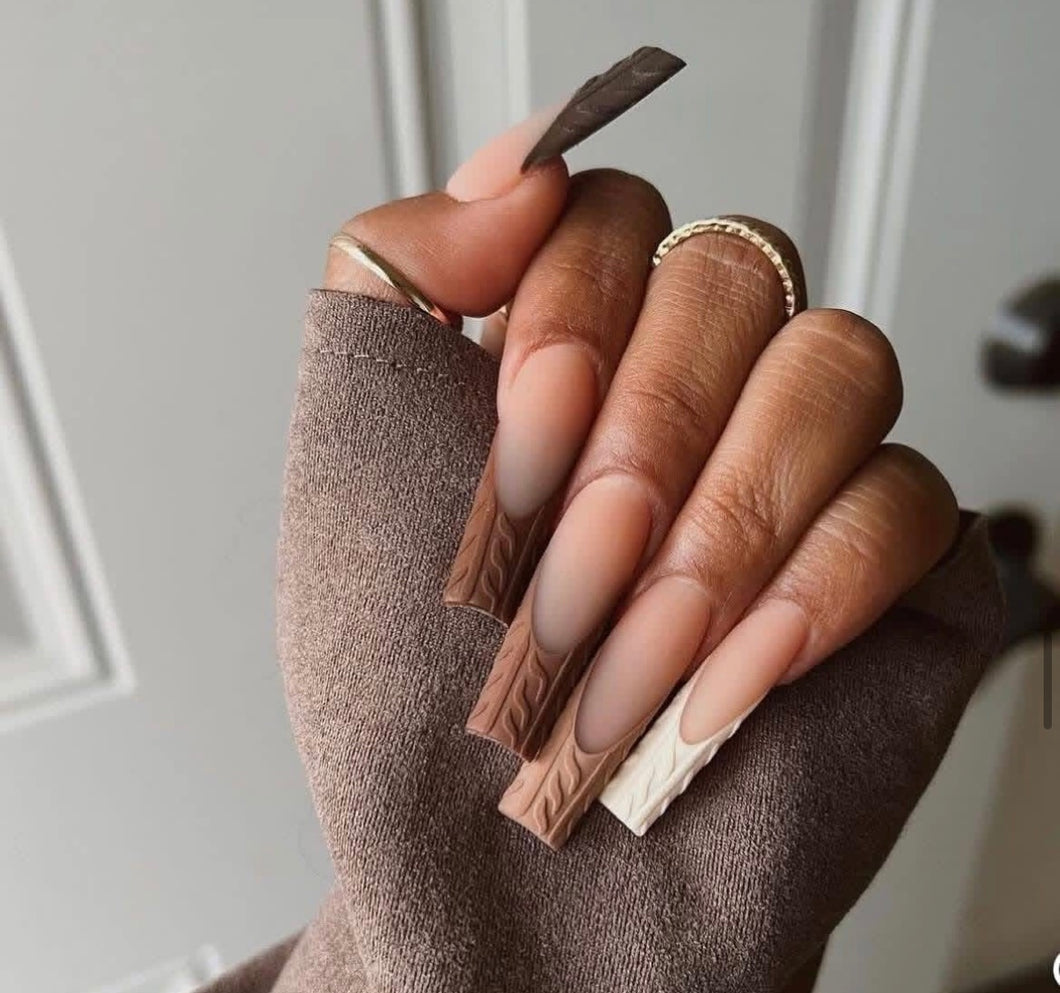 Brown Sweater Christmas Nails
